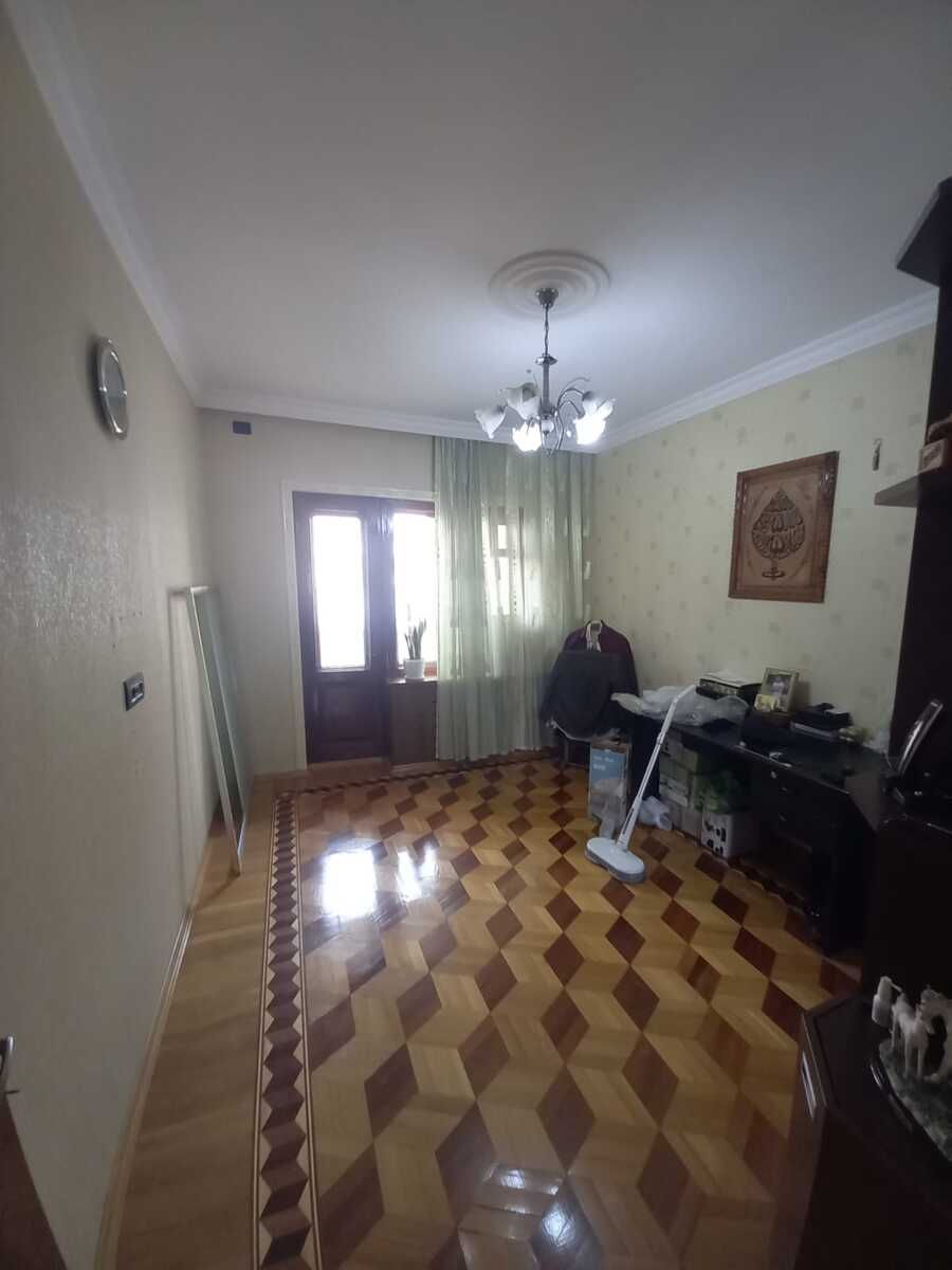 Satılır 5 otaqlı köhnə tikili 115 m² — Mənzil, Bakı (8)