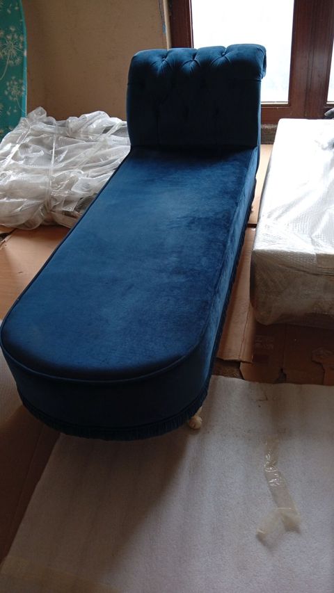 Mavi rəngli şezlonq (chaise lounge) - Material: yumşaq məxmər/parça — Bakı