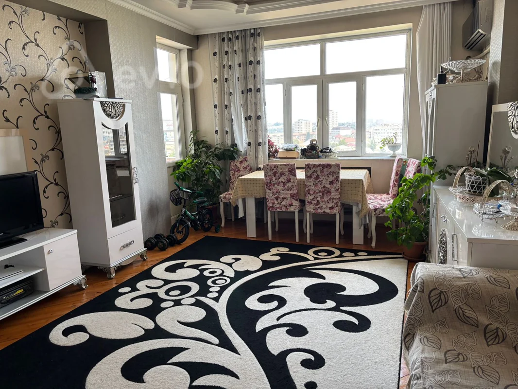 3 otaqlı mənzil, 90 m², Kazımovski küçəsi — Bakı