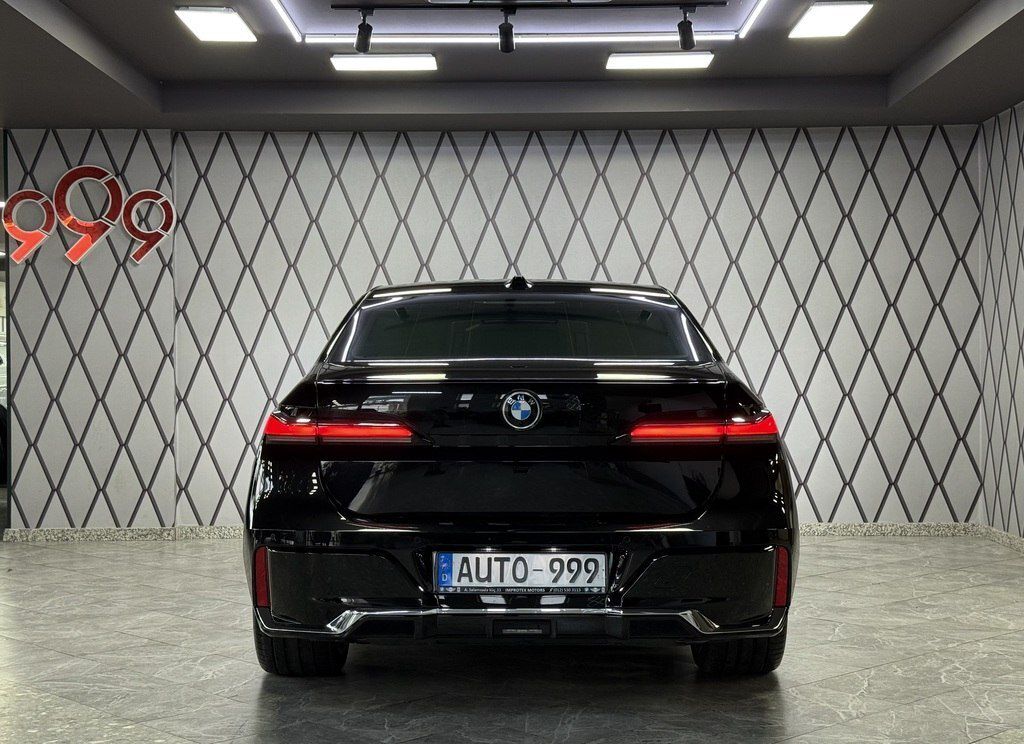 BMW 740, 3.0 L, 2025 il, 6 000 km — Avtomobillər, Bakı (7)