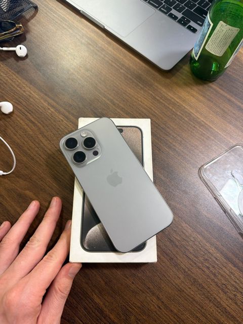 Apple iPhone 15 Pro Natural Titanium 128GB/8GB — Bakı