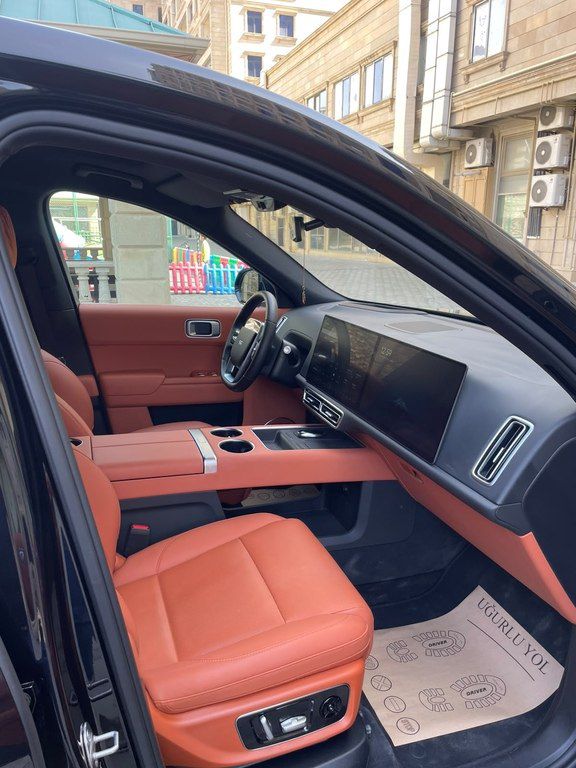 Li Auto L9, 1.5 L, 52.3 kWh, 2024 il, 21 000 km — Avtomobillər, Bakı (5)