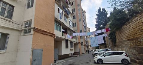 Satılır 3 otaqlı köhnə tikili 80 m² — 215 000 ₼ · Bakı · Mənzil Satılır 3 otaqlı köhnə tikili 80 m² — Bakı