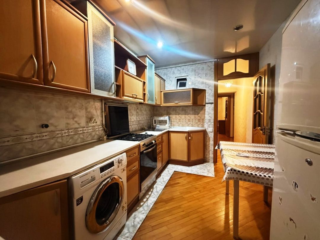 Satılır 3 otaqlı köhnə tikili 85 m² — Mənzil, Bakı (10)