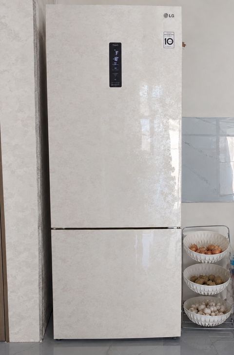 LG Soyuducu satılır — GA-B509CEQM Böyük həcmli, ikiqapılı soyuducu — Digah