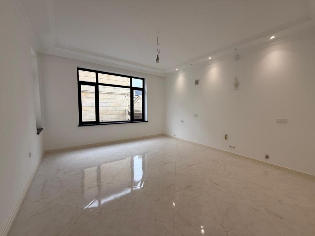 Satılır 6 otaqlı həyət evi/bağ evi 320 m² — Ev, villa, Bakı (12)