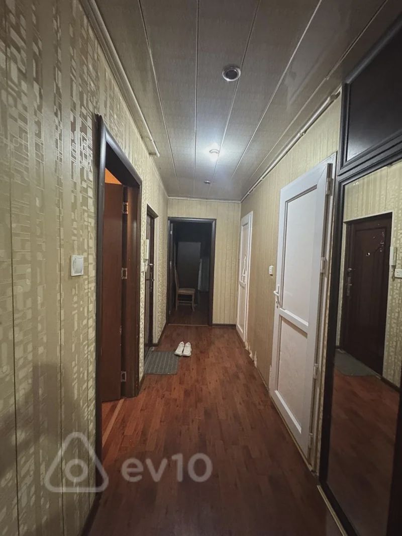 For rent: 2-room apartment (old building), 60 m² — Mənzil, Bakı (8)
