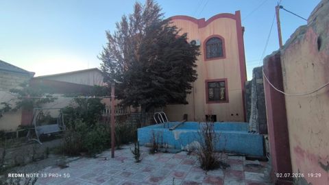 Satılır 7 otaqlı həyət evi/bağ evi 250 m² — 165 000 ₼ · Bakı · Ev, villa Satılır 7 otaqlı həyət evi/bağ evi 250 m² — Bakı