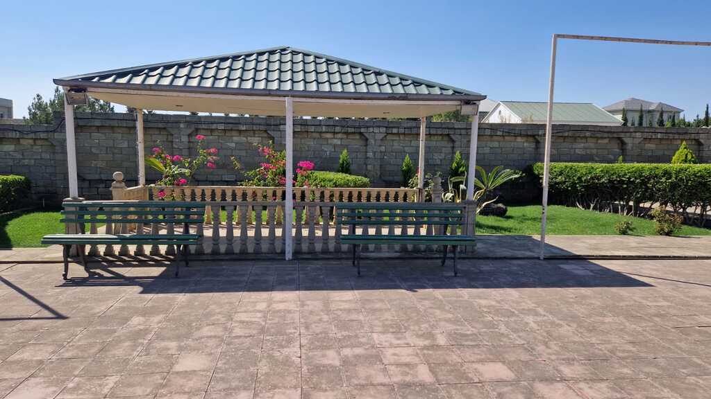 Satılır 4 otaqlı həyət evi/bağ evi 200 m² — Ev, villa, Bakı (4)