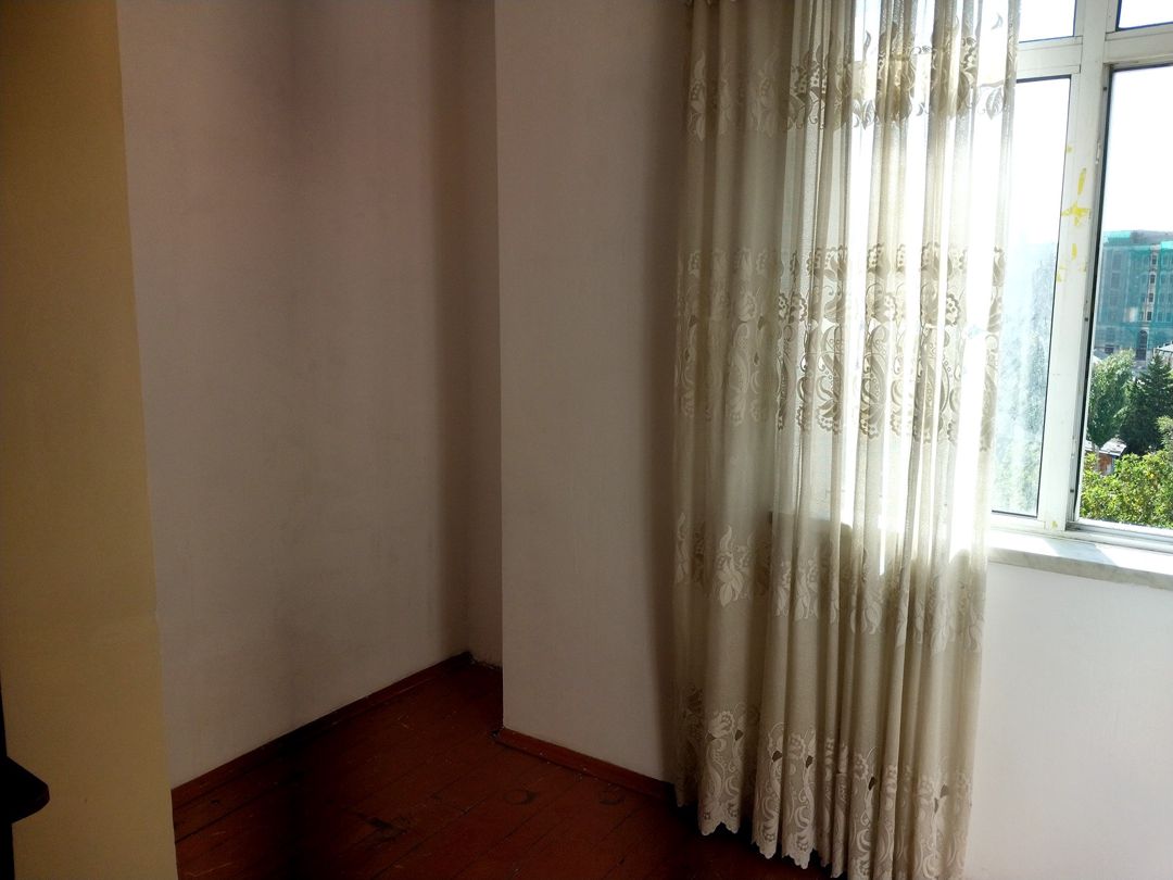 Satılır 1 otaqlı köhnə tikili 38 m² — Mənzil, Bakı (3)
