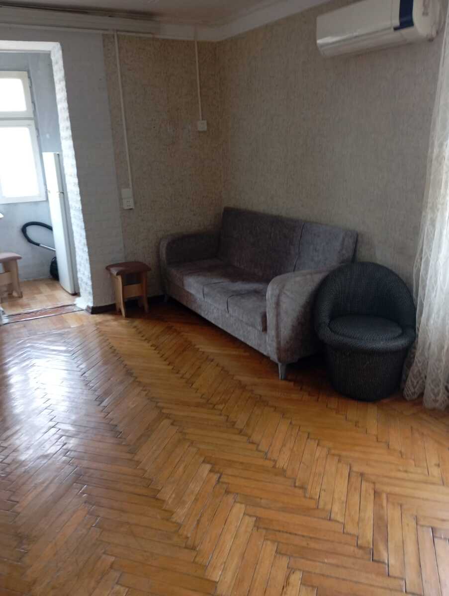 İcarəyə verilir 2 otaqlı köhnə tikili 50 m² — Mənzil, Bakı