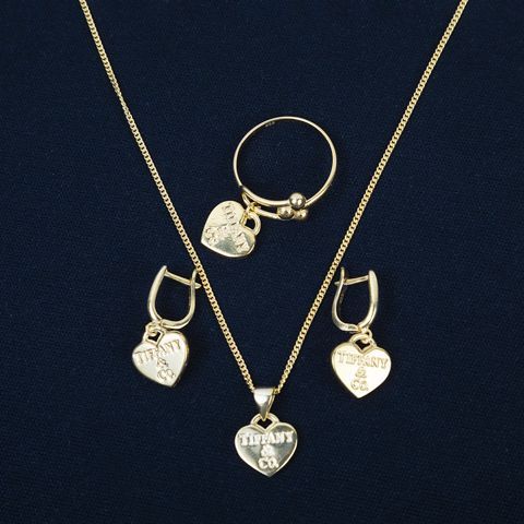 Zinət dəsti boyunbağı, sırğa və üzük Azgold 675 — Bakı