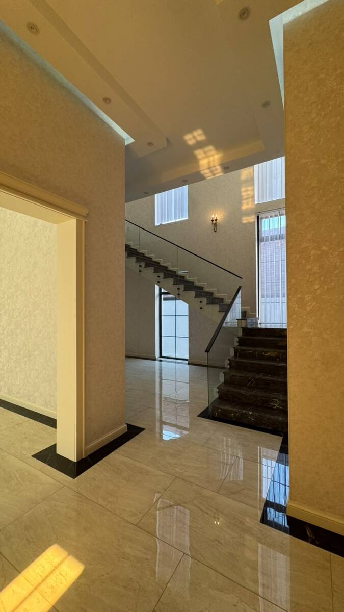 Satılır 6 otaqlı həyət evi/bağ evi 450 m² — Ev, villa, Bakı (4)