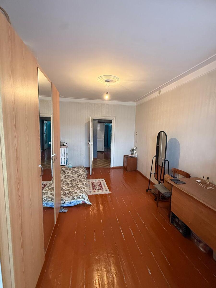 Satılır 4 otaqlı köhnə tikili 100 m² — Mənzil, Bakı (4)