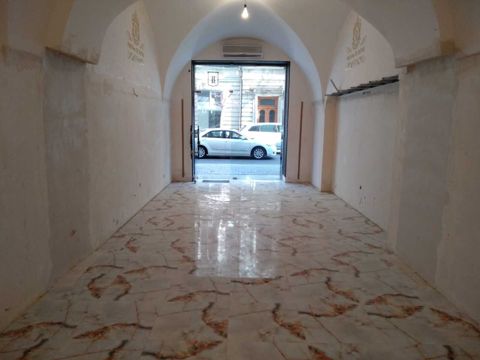 İcarəyə verilir obyekt 45 m² — Bakı