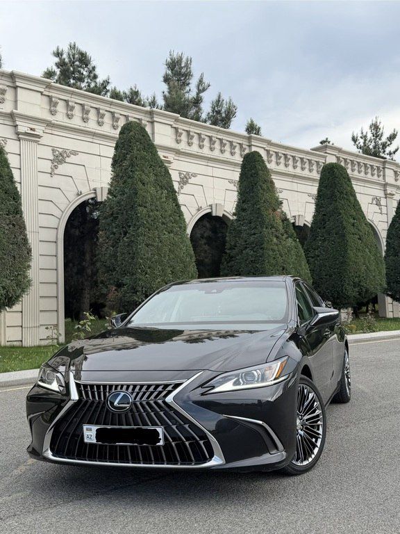 Lexus ES 300h, 2.5 L, 1.3 kWh, 2023 il, 57 000 km — Avtomobillər, Gəncə
