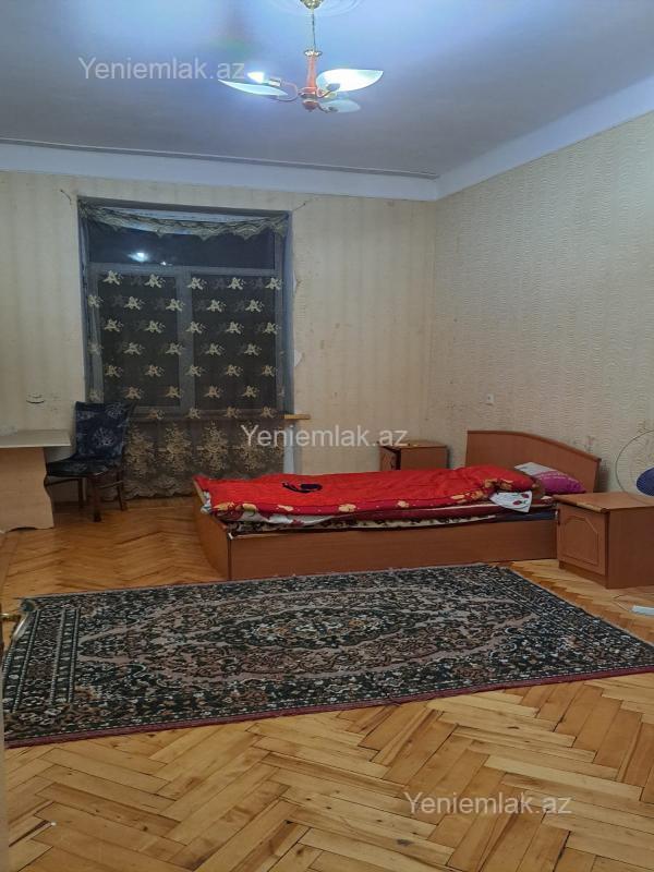 Satılır 3 otaqlı Bina evi menzil (Köhnə tikili), 72 m², 3-cü məhəllə — Mənzil, Sumqayıt