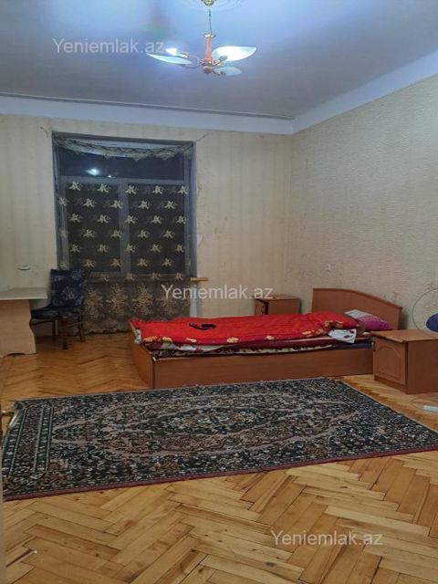 Satılır 3 otaqlı Bina evi menzil (Köhnə tikili), 72 m², 3-cü məhəllə — Sumqayıt