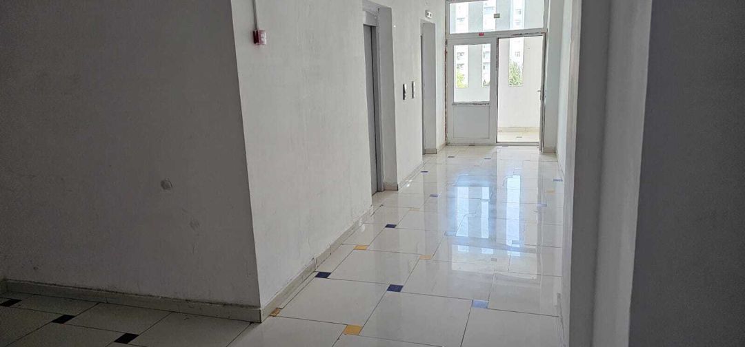 Satılır 3 otaqlı yeni tikili 130 m² — Mənzil, Bakı (2)