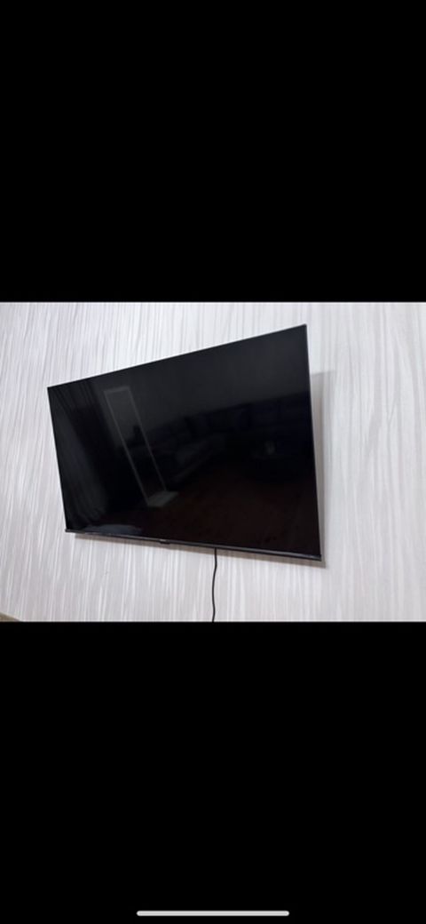 Hisense divar tipli televizor - Ekran diaqonalı: təxminən 55" (yalın — Bakı