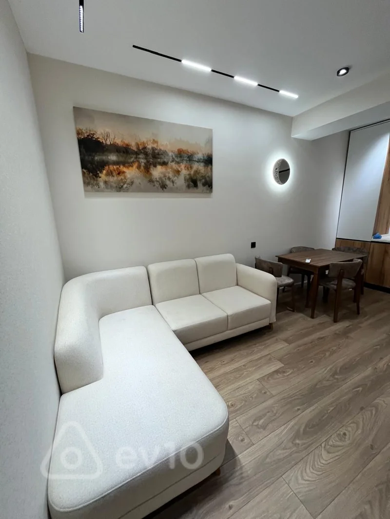 2 otaqlı mənzil, 60 m², Sirin mirzeyev — kirayə — 800 ₼ · Bakı · Mənzil 2 otaqlı mənzil, 60 m², Sirin mirzeyev — kirayə — Bakı