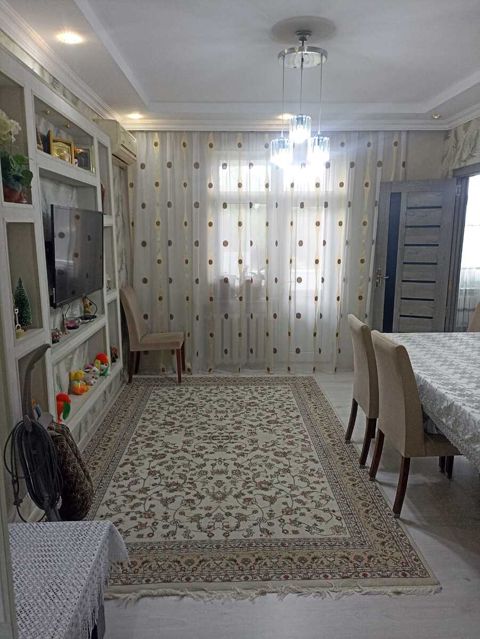 Satılır 3 otaqlı köhnə tikili 60 m² — Bakı
