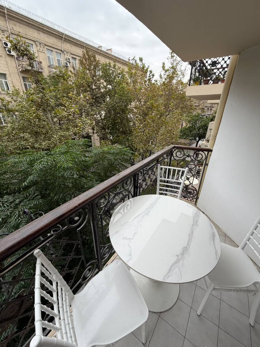 İcarəyə verilir 2 otaqlı köhnə tikili 70 m² — Mənzil, Bakı (10)