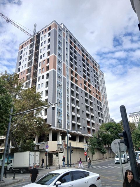 Satılır 3 otaqlı yeni tikili 176.5 m² — 395 000 ₼ · Bakı · Mənzil Satılır 3 otaqlı yeni tikili 176.5 m² — Bakı