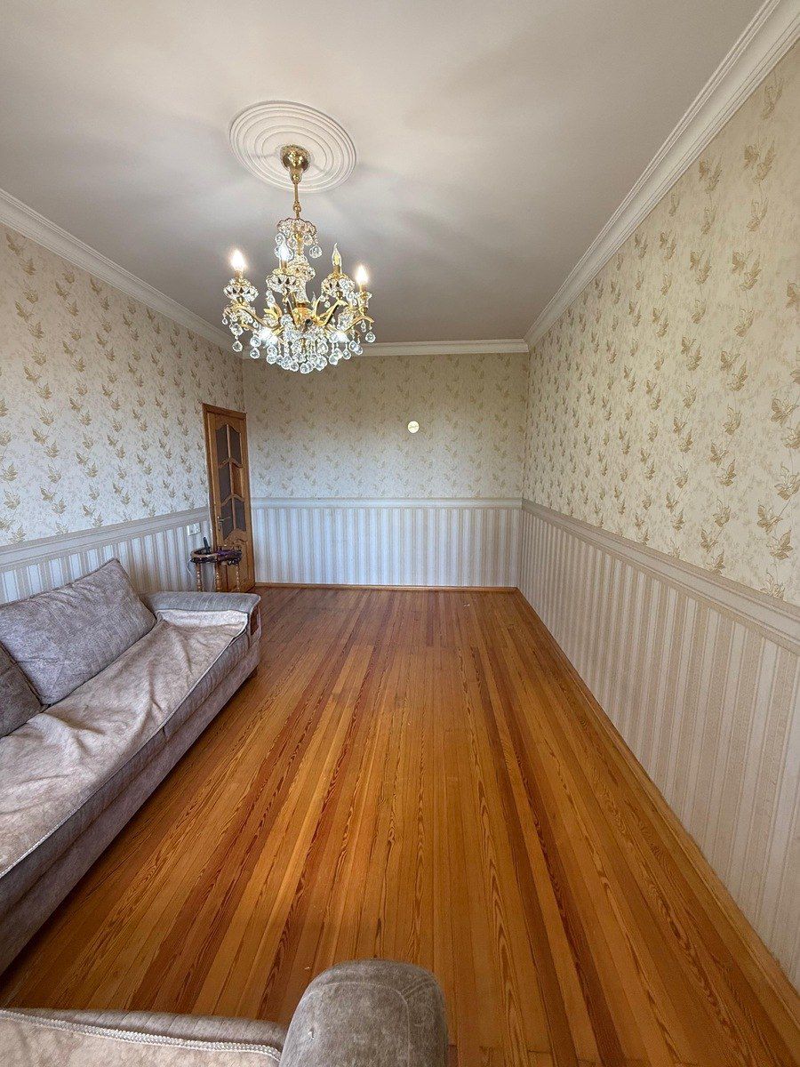 Satılır 2 otaqlı köhnə tikili 65 m² — Mənzil, Bakı (2)