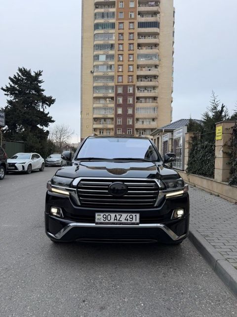Toyota Land Cruiser, 4.0 L, 2017 il, 134 900 km — 85 000 ₼ · Bakı · Avtomobillər Toyota Land Cruiser, 4.0 L, 2017 il, 134 900 km — Bakı