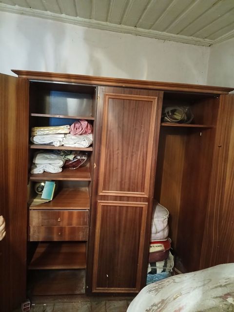 Üç qapılı taxta paltar şkafı - Material: taxta (taxta üzlü dekor — 110 ₼ · Digah · Şkaflar Üç qapılı taxta paltar şkafı - Material: taxta (taxta üzlü dekor — Digah