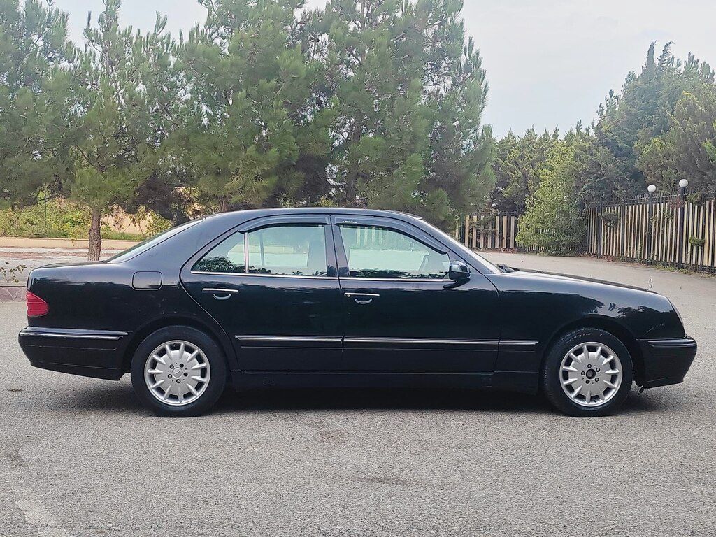 Mercedes E 240, 2.4 L, 1998 il, 340 000 km — Avtomobillər, Bakı (6)