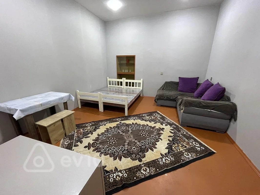 1 otaqlı mənzil, 30 m², Mirzə Ağa Əliyev — kirayə — 550 ₼ · Bakı · Mənzil 1 otaqlı mənzil, 30 m², Mirzə Ağa Əliyev — kirayə — Bakı