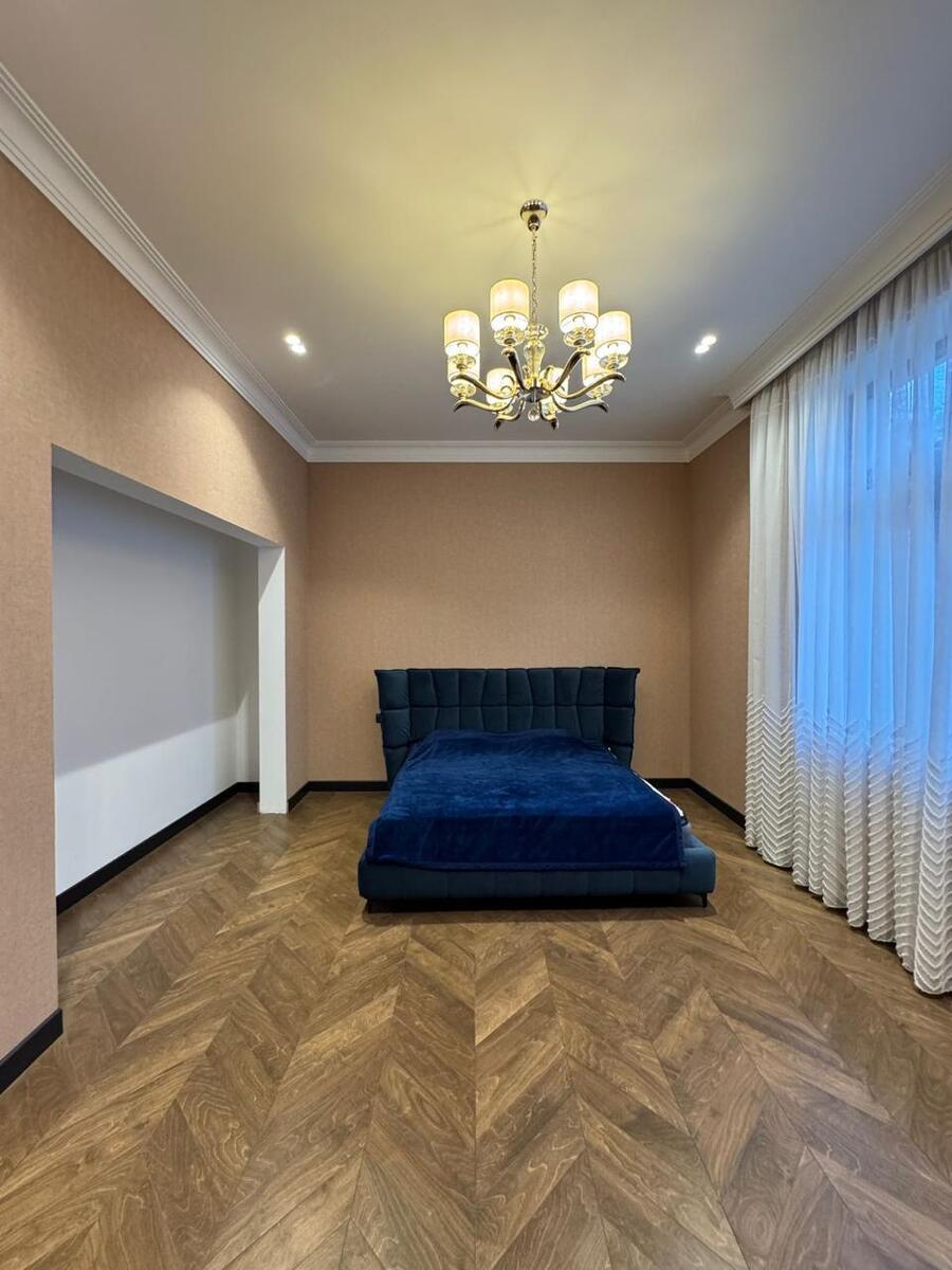 Satılır 6 otaqlı həyət evi/bağ evi 330 m² — Ev, villa, Bakı (12)