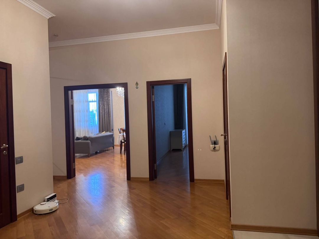 İcarəyə verilir 2 otaqlı yeni tikili 118 m² — Mənzil, Bakı (12)