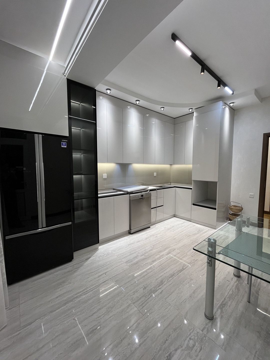 Satılır 4 otaqlı yeni tikili 130 m² — Mənzil, Bakı (3)