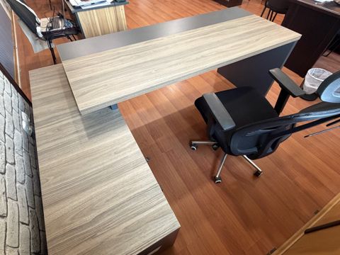 Ofis mebeli — 240 ₼ · Bakı · Mebel Ofis mebeli — Bakı