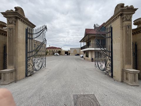 Satılır obyekt 10000 m² — 25 500 000 ₼ · Bakı · Əmlak Satılır obyekt 10000 m² — Bakı