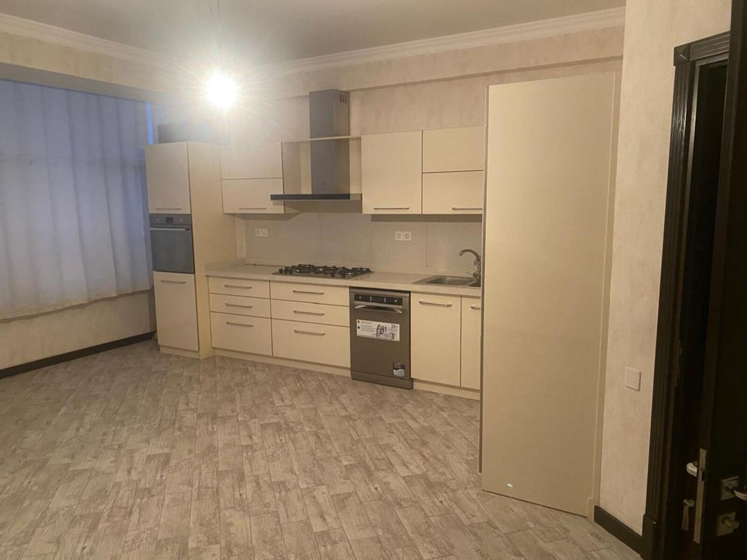 Satılır 4 otaqlı yeni tikili 205 m² — Mənzil, Bakı (9)