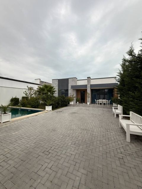 Satılır 4 otaqlı həyət evi/bağ evi 160 m² — Bakı