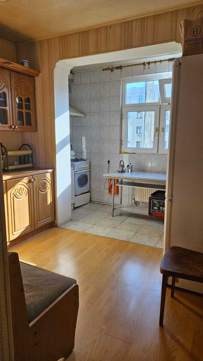 İcarəyə verilir 2 otaqlı köhnə tikili 60 m² — Mənzil, Bakı (2)