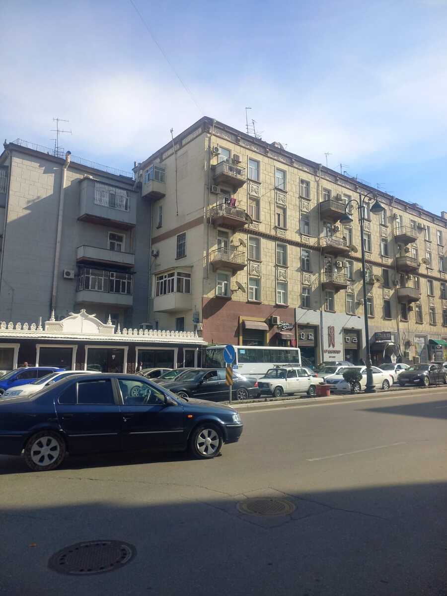 Satılır obyekt 274 m² — Əmlak, Bakı