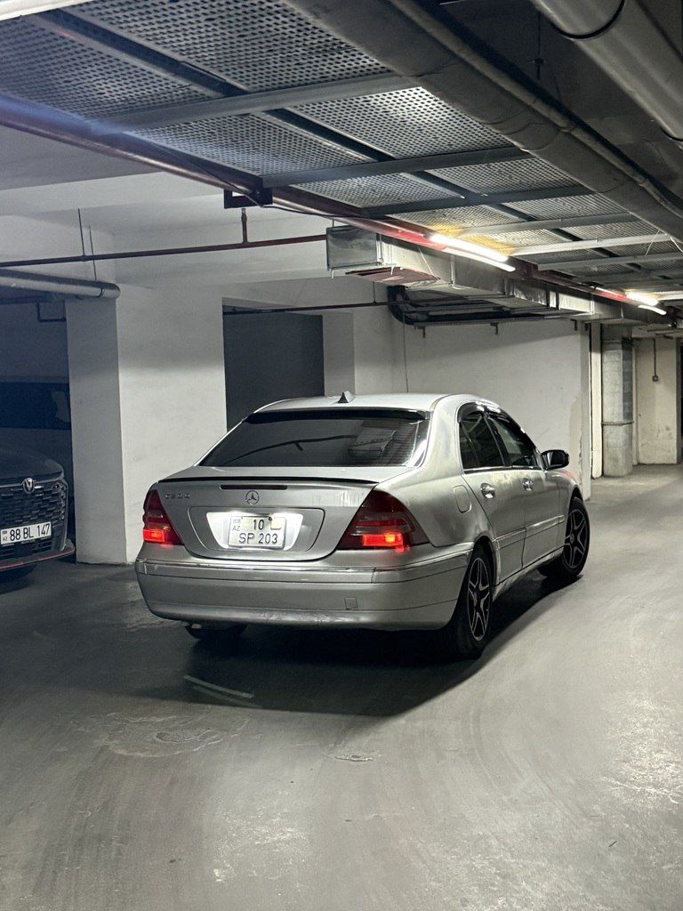 Mercedes C 200, 2.0 L, 2001 il, 245 450 km 10-SP-203 — Avtomobillər, Bakı (4)