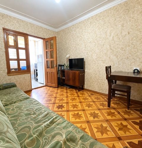 İcarəyə verilir 2 otaqlı köhnə tikili 50 m² — Bakı