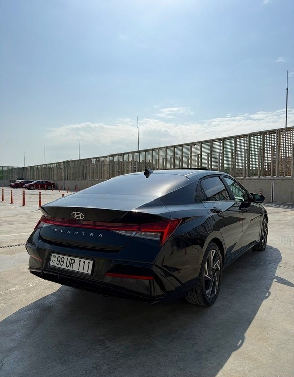 Hyundai Elantra, 2025 il, 27000 km, 2 L 99-UR-111 — Avtomobillər, Bakı (3)