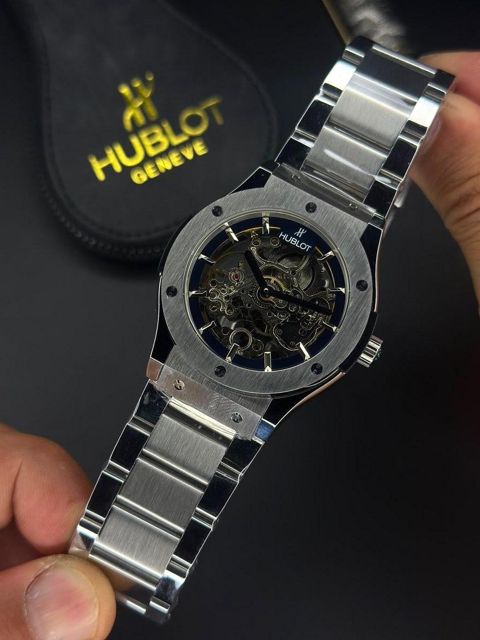 Hublot qol saatı — 175 ₼ · Bakı · Şəxsi əşyalar Hublot qol saatı — Bakı
