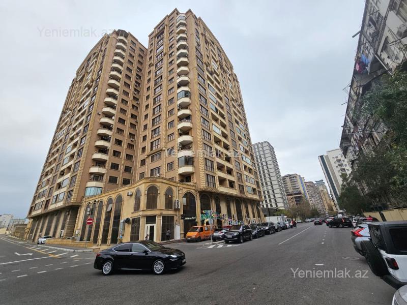 Kirayə 4 otaqlı Bina evi menzil (Yeni tikili), 185 m², Nəsimi rayonu — Mənzil, Bakı (11)