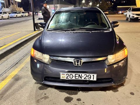 Honda Civic, 1.3 L, 0.4 kWh, 2005 il, 439 000 km — Bakı
