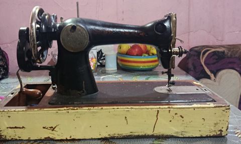 Klassik mexaniki tikiş maşını - Dəmir gövdəli, stolüstü quruluş — 50 ₼ · Mehdiabad · Digər Klassik mexaniki tikiş maşını - Dəmir gövdəli, stolüstü quruluş — Mehdiabad