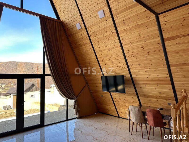 Həyət evləri Günlük Kirayə Quba, Quba rayonu isti hovuzlu ev kiraye verilir, 4 otaq, 120 m² — Ev, villa, Quba (6)